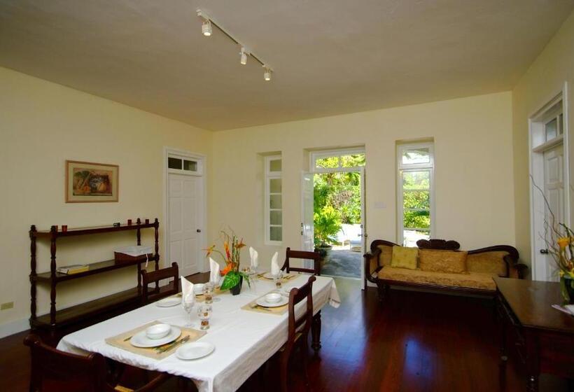 Inchcape Seaside Villas