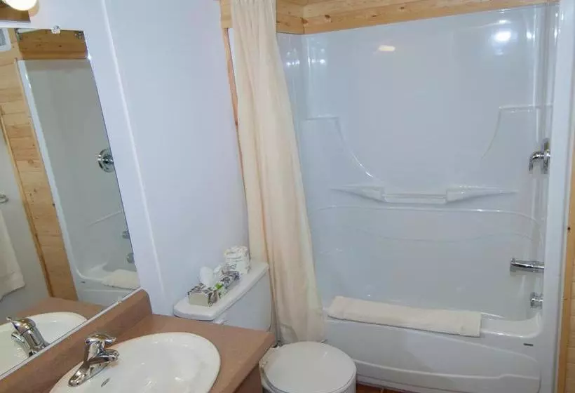 Au Pic De L Aurore Motel Chalets