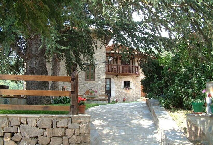 Pensiune Casa Reda   Posada De Viñón