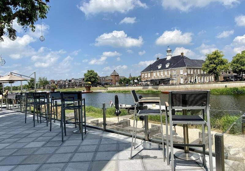 De Zon Hotel & Restaurant By Flow