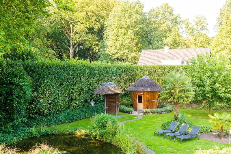 De Zon Hotel & Restaurant By Flow