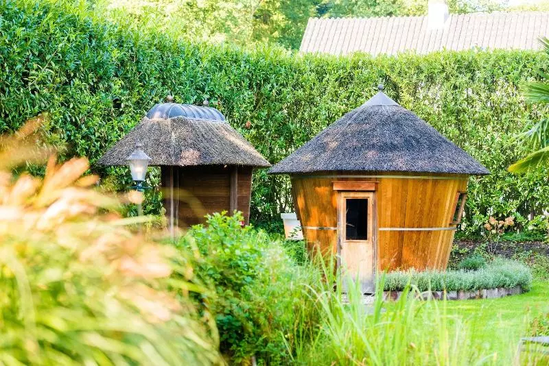 De Zon Hotel & Restaurant By Flow