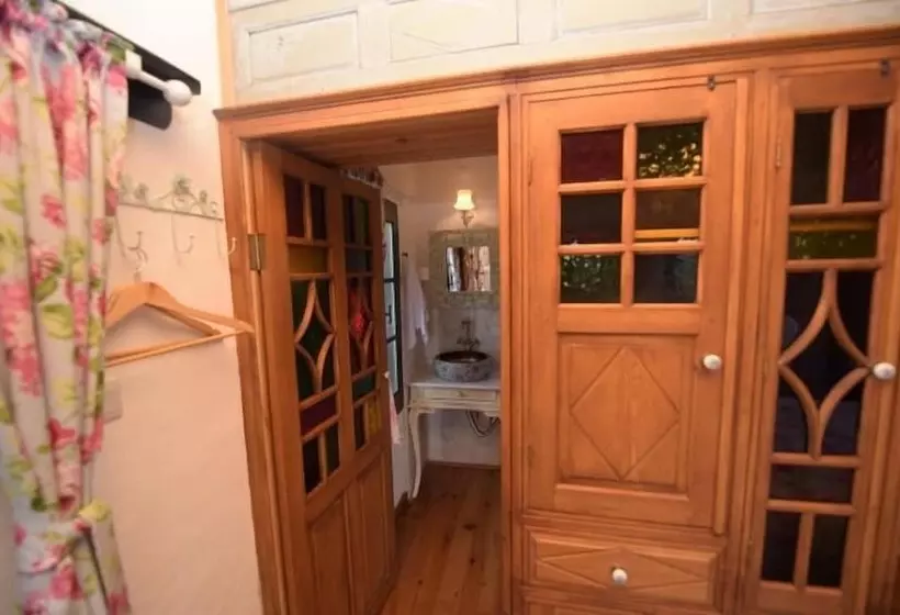 ベッドアンドブレックファースト Sirince Ilya Konak