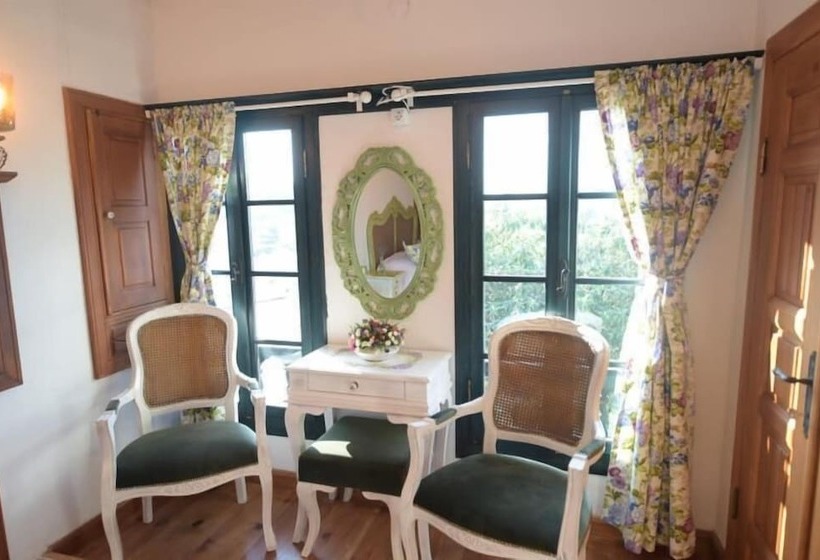 住宿加早餐  Sirince Ilya Konak