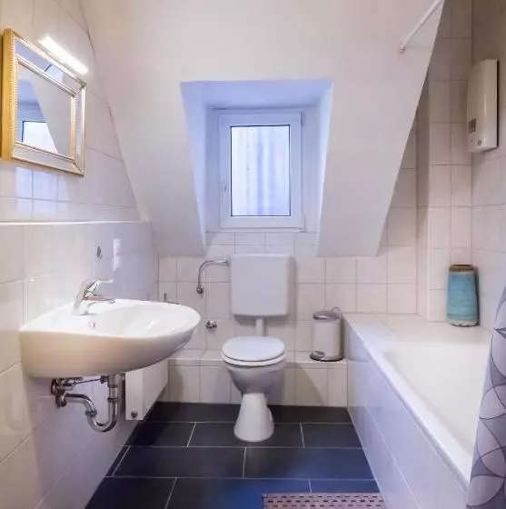 Dingdong Koblenz   City Apartments