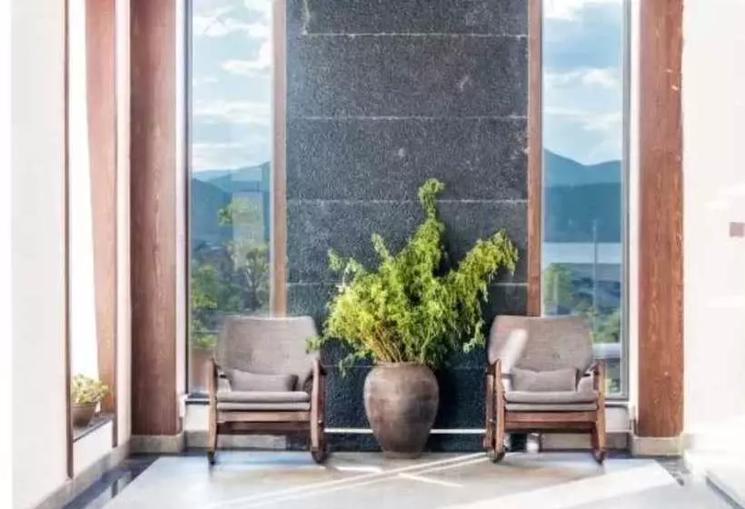 簡易ホテル Dengfeng Banshan Boutique  Lugu