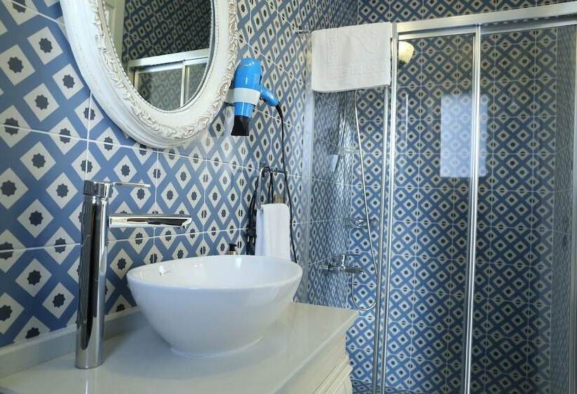 هتل Dantela Butik