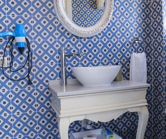 هتل Dantela Butik