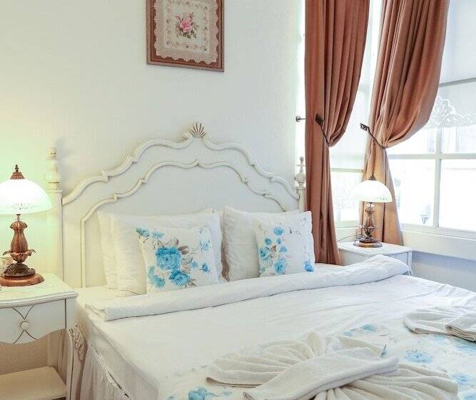 هتل Dantela Butik