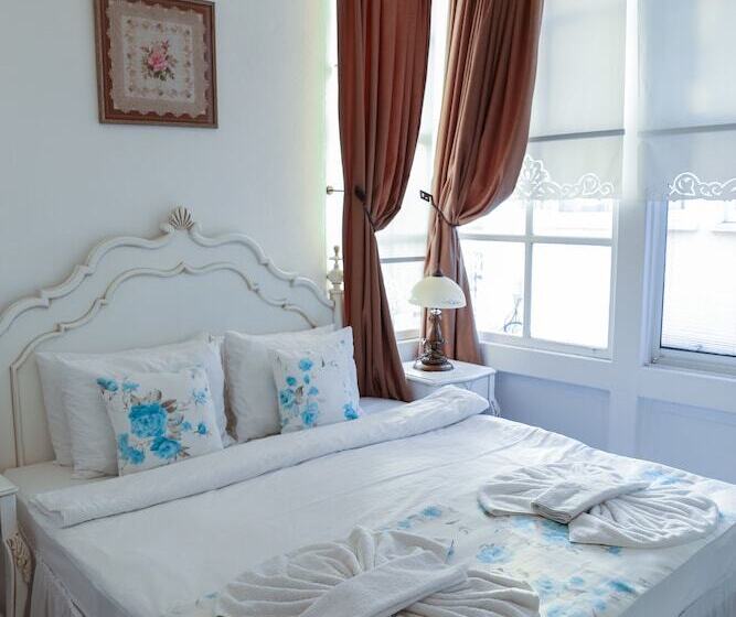 هتل Dantela Butik