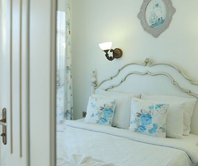 هتل Dantela Butik