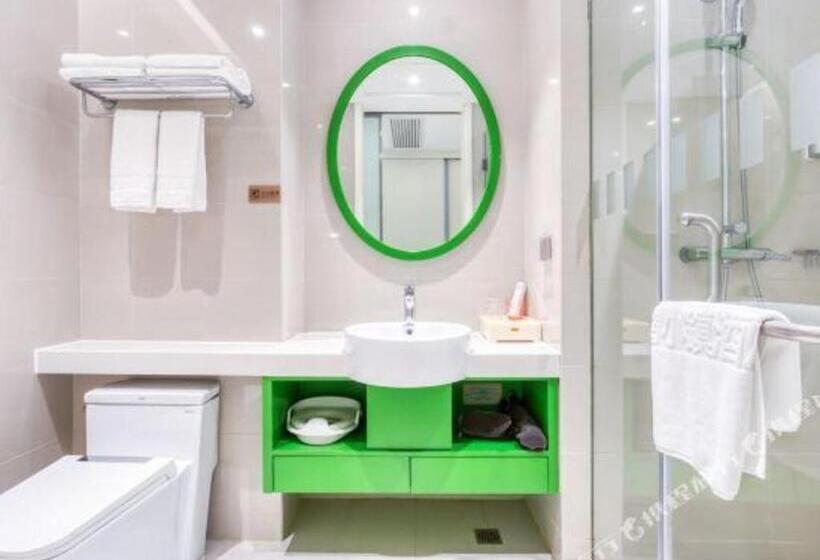 Hotel Deefly Yinrun Town