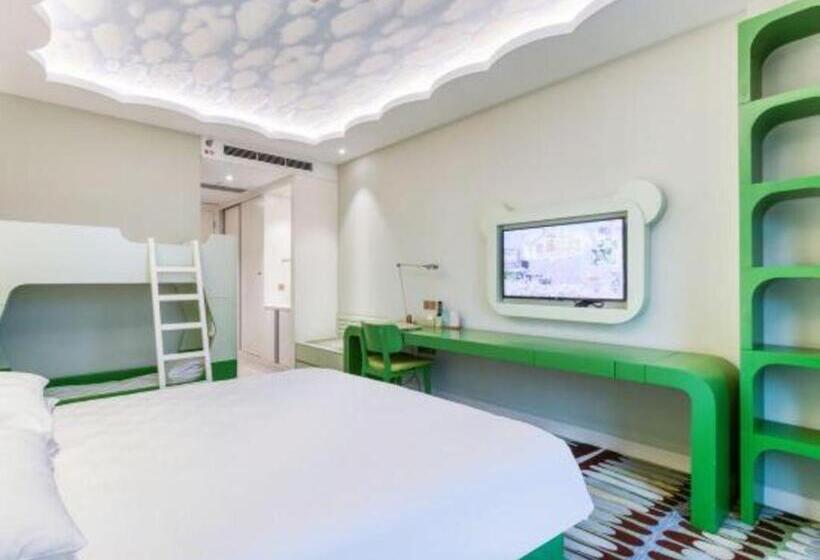 Hotel Deefly Yinrun Town