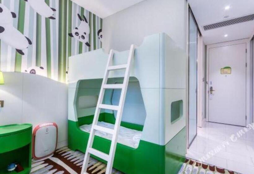 Hotel Deefly Yinrun Town