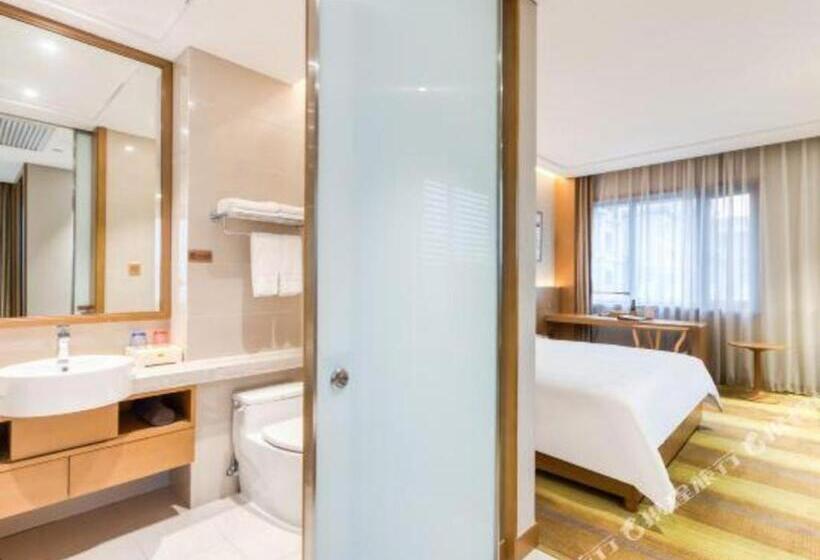 Hotel Deefly Yinrun Town