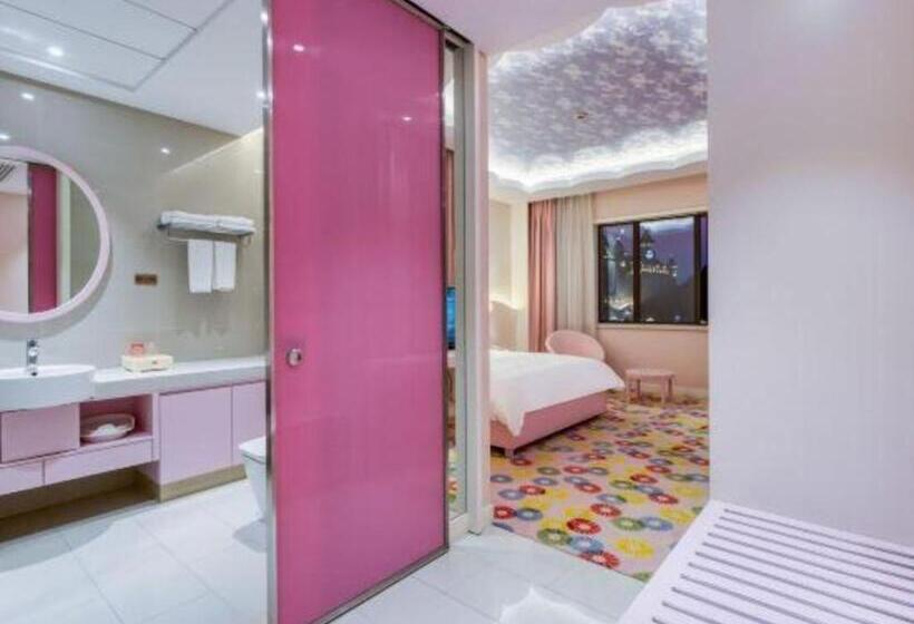 Hotel Deefly Yinrun Town