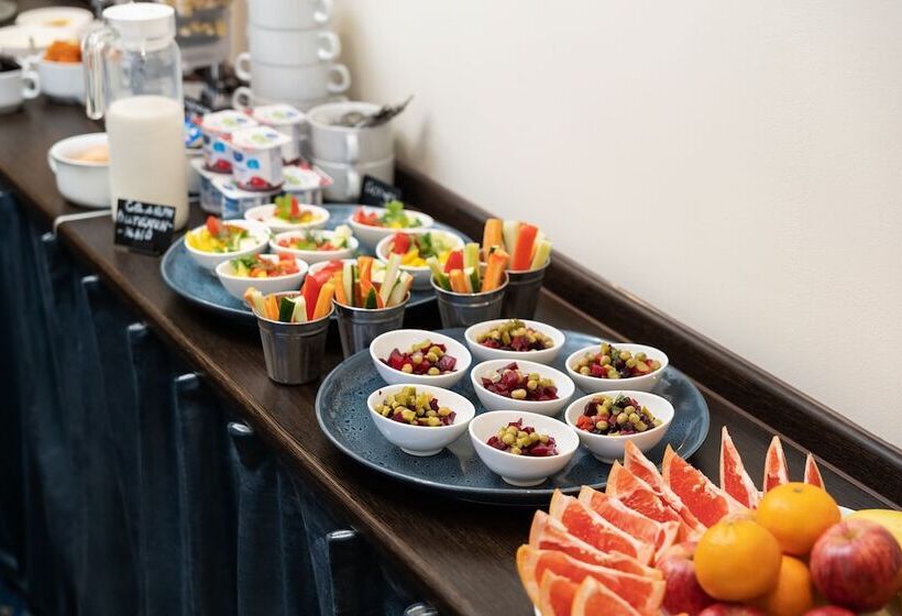 Отель Khamovniki Spektr Business