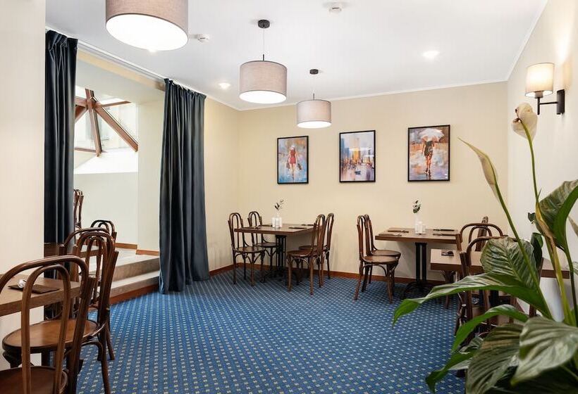 Отель Khamovniki Spektr Business