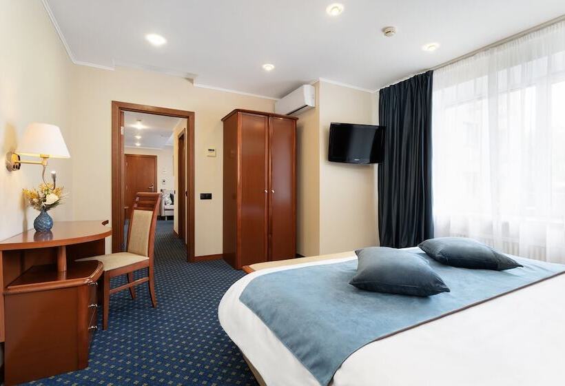 Отель Khamovniki Spektr Business