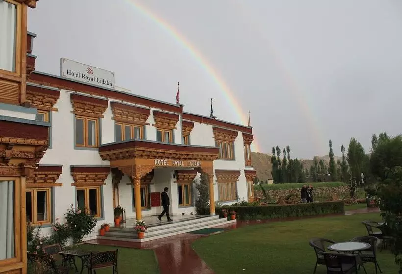 هتل Royal Ladakh