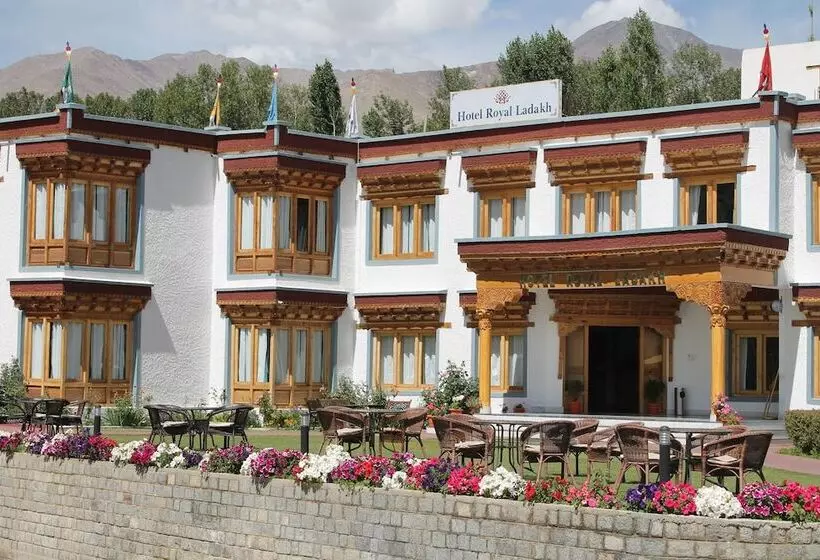 هتل Royal Ladakh