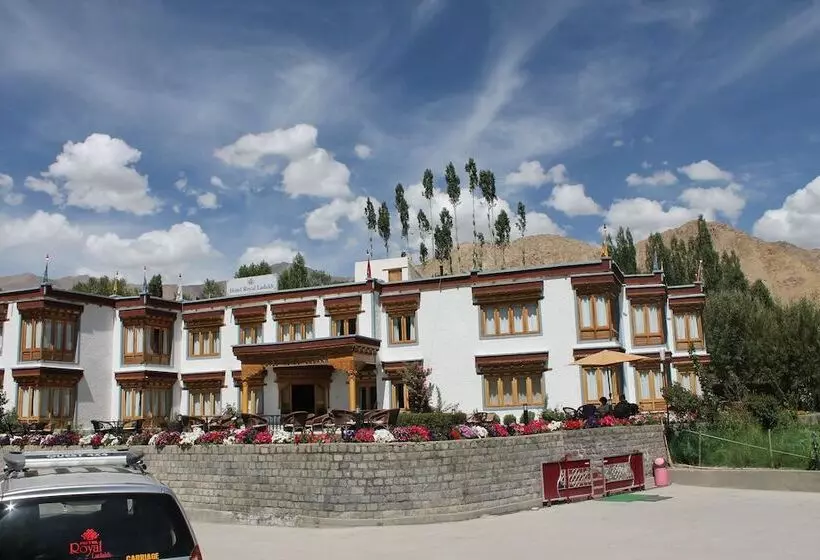 هتل Royal Ladakh