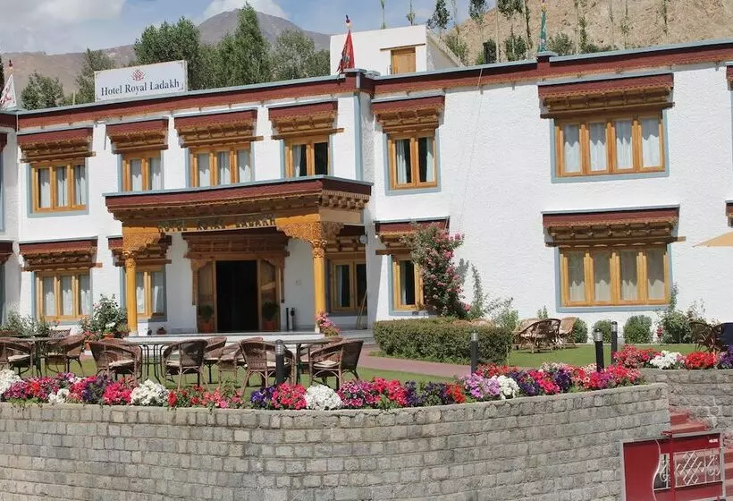 هتل Royal Ladakh
