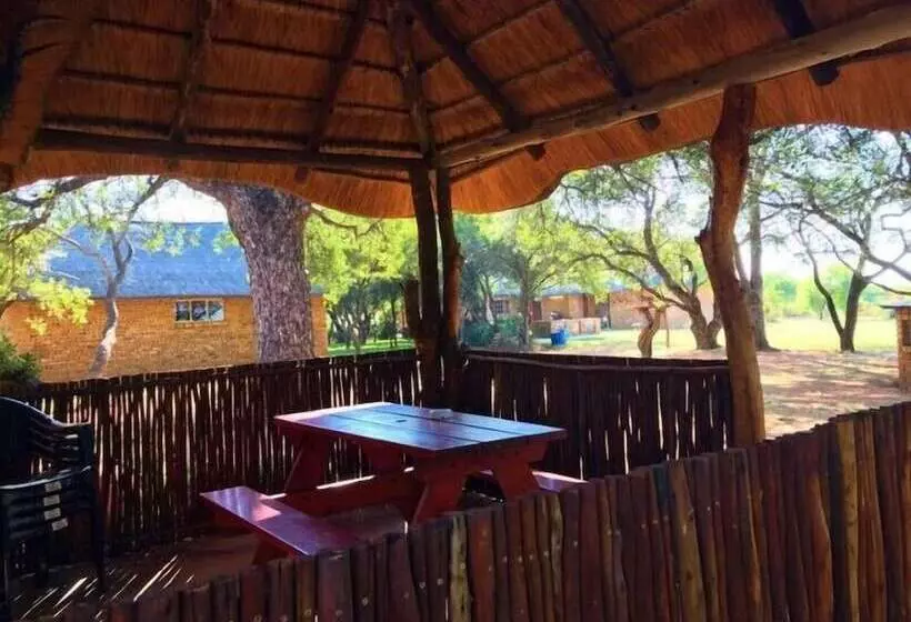 Hotelli Unathi Game Lodge