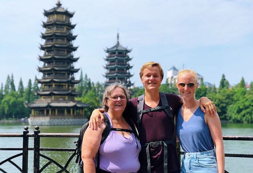 ホテル Zen Tea House Seven Stars Park