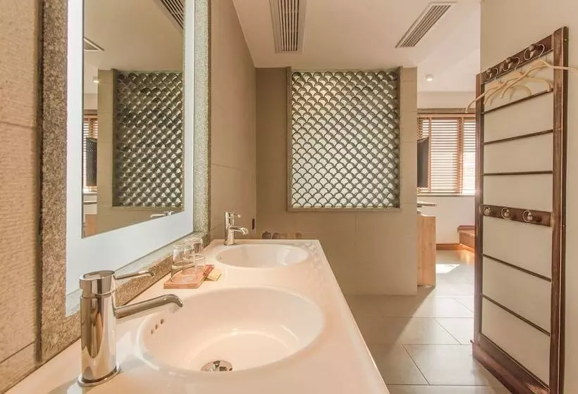 Hotelli Zen Tea House Seven Stars Park