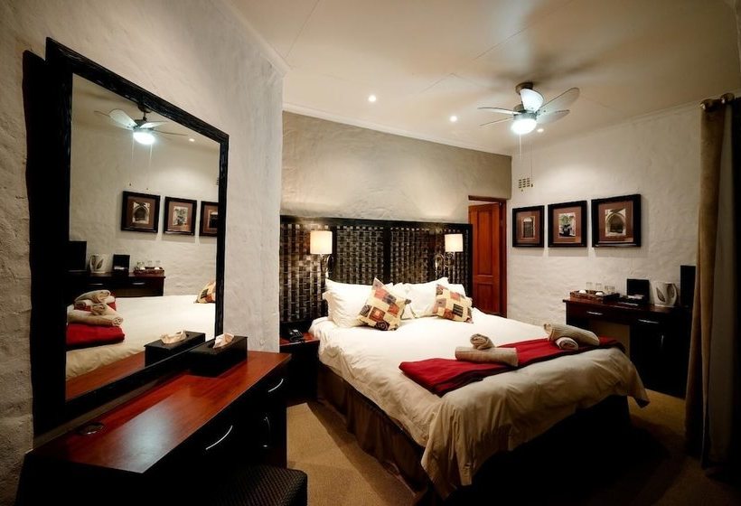 Oxbow Country Estate