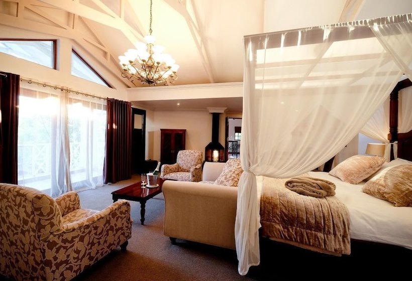 Oxbow Country Estate