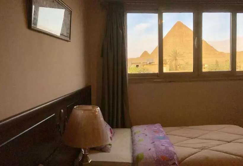 پانسیون 3 Pyramids View Inn