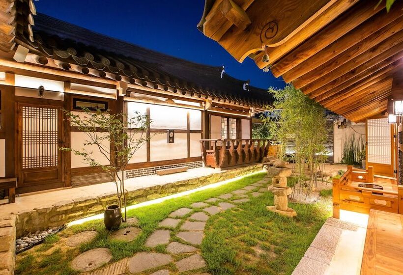 פנסיון Soi Hanok Stay
