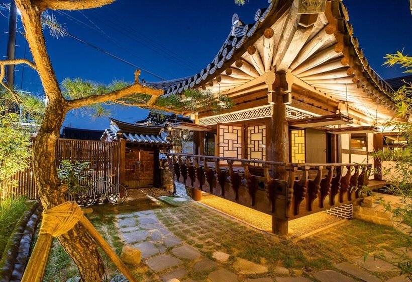 פנסיון Soi Hanok Stay