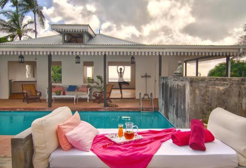 پانسیون The Station Retreat Hotel Seychelles