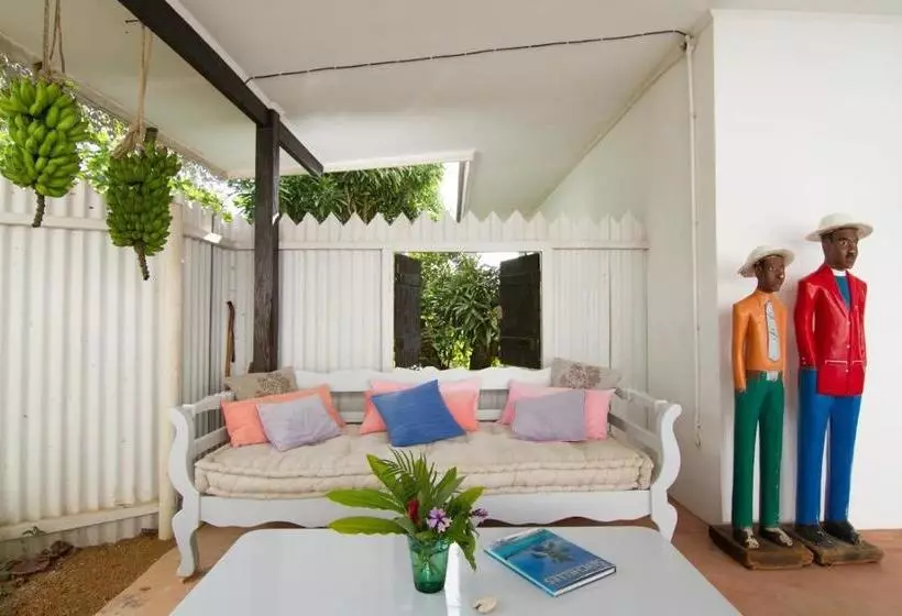 ペンション The Station Retreat Hotel Seychelles