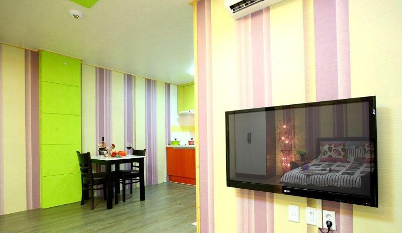 Pinky Marine Pension