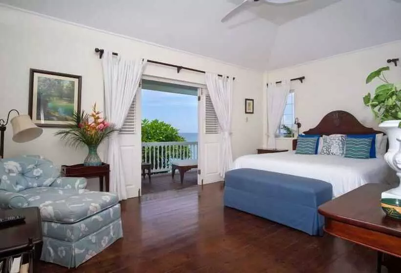 Scotch On The Rocks Ocho Rios 5br