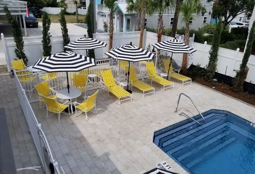Georgianne Inn & Suites