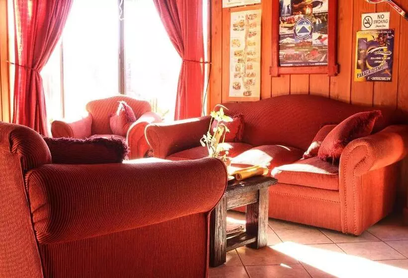 Hostal El Nogal Pucón