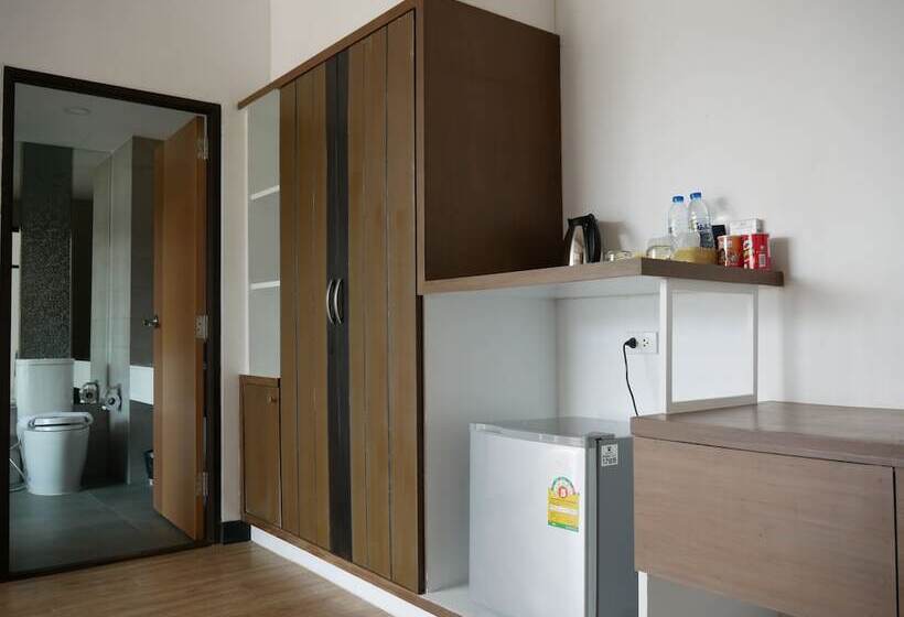 Blu Hotel Nakhon Phanom