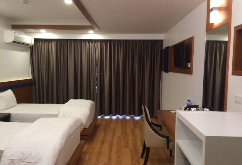 Blu Hotel Nakhon Phanom