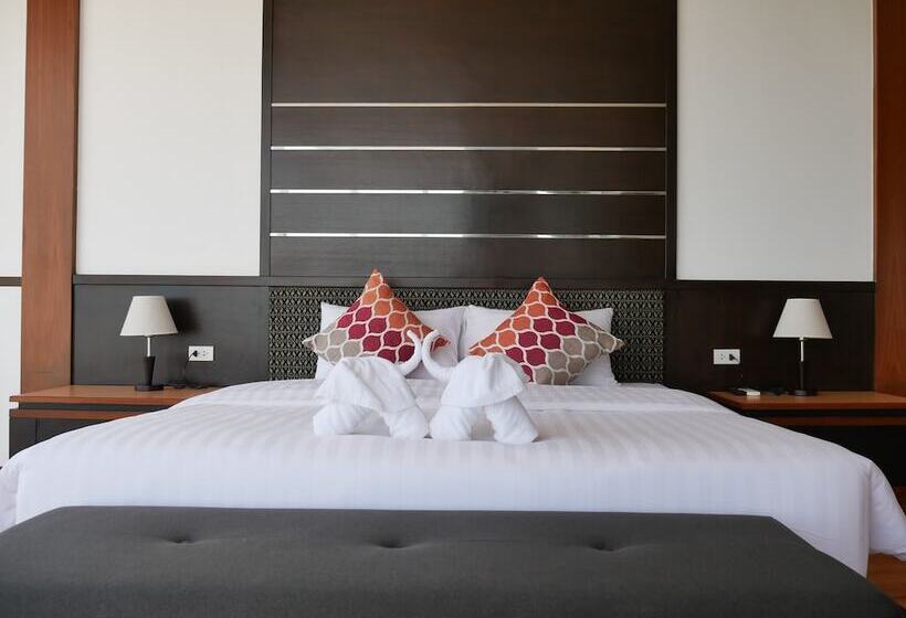 Blu Hotel Nakhon Phanom