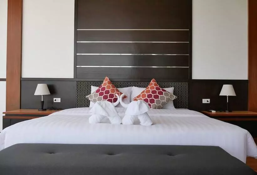 Blu Hotel Nakhon Phanom
