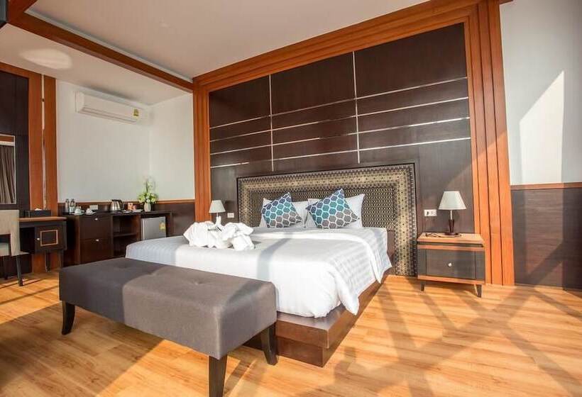 Blu Hotel Nakhon Phanom