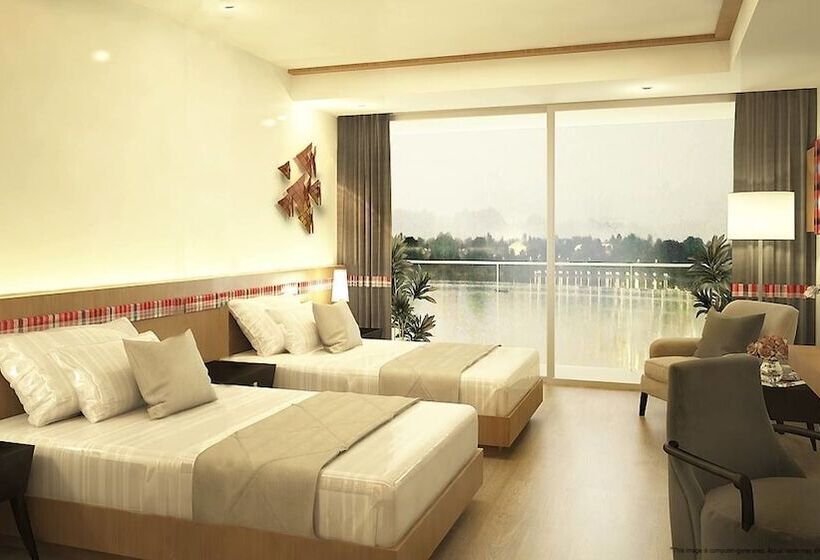 Blu Hotel Nakhon Phanom