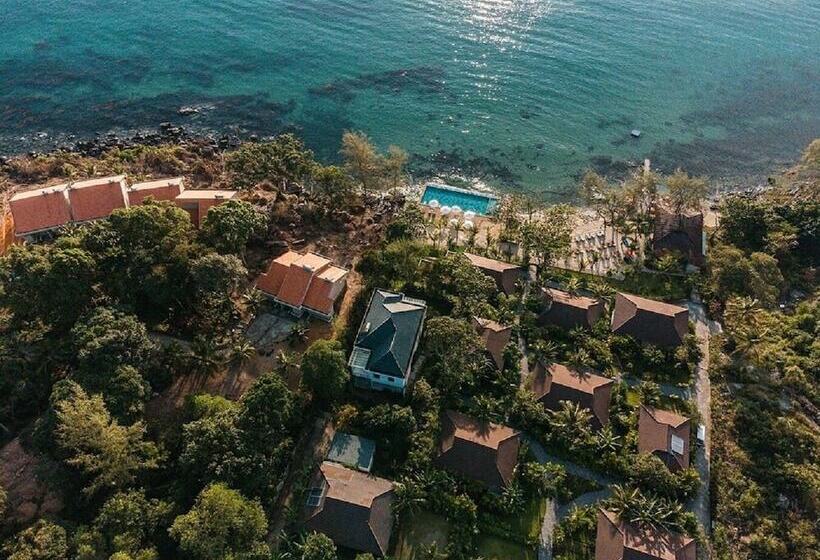 هتل Camia Resort & Spa