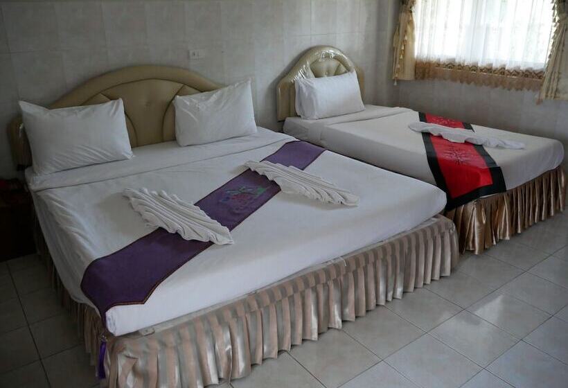 Отель Hirun Grand