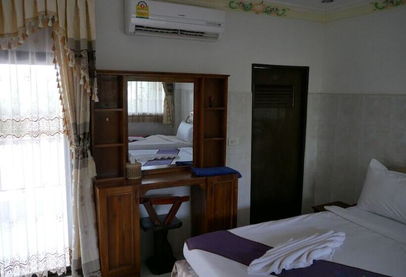 Отель Hirun Grand